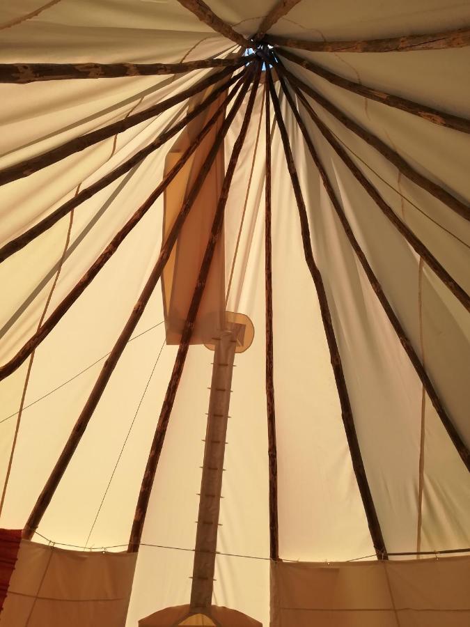 Hotel Le Tipi Du Phare Ouest Lannion Zewnętrze zdjęcie